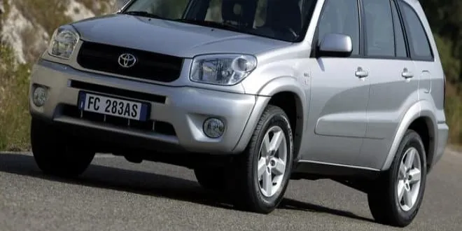 Toyota Rav4 2004 Toyota  Rav4 - 4