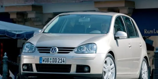 Volkswagen Golf 2004 Volkswagen  Golf - 10