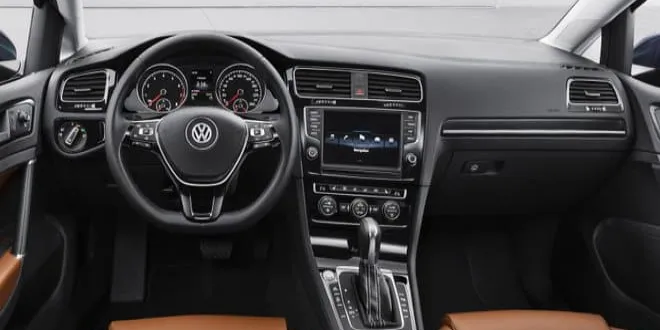 Volkswagen Golf 2015 Volkswagen  Golf - 4