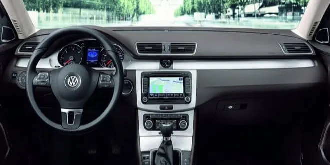 Volkswagen Passat 2012 Volkswagen  Passat - 3