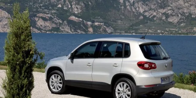 Volkswagen Tiguan 2010 Volkswagen  Tiguan - 12